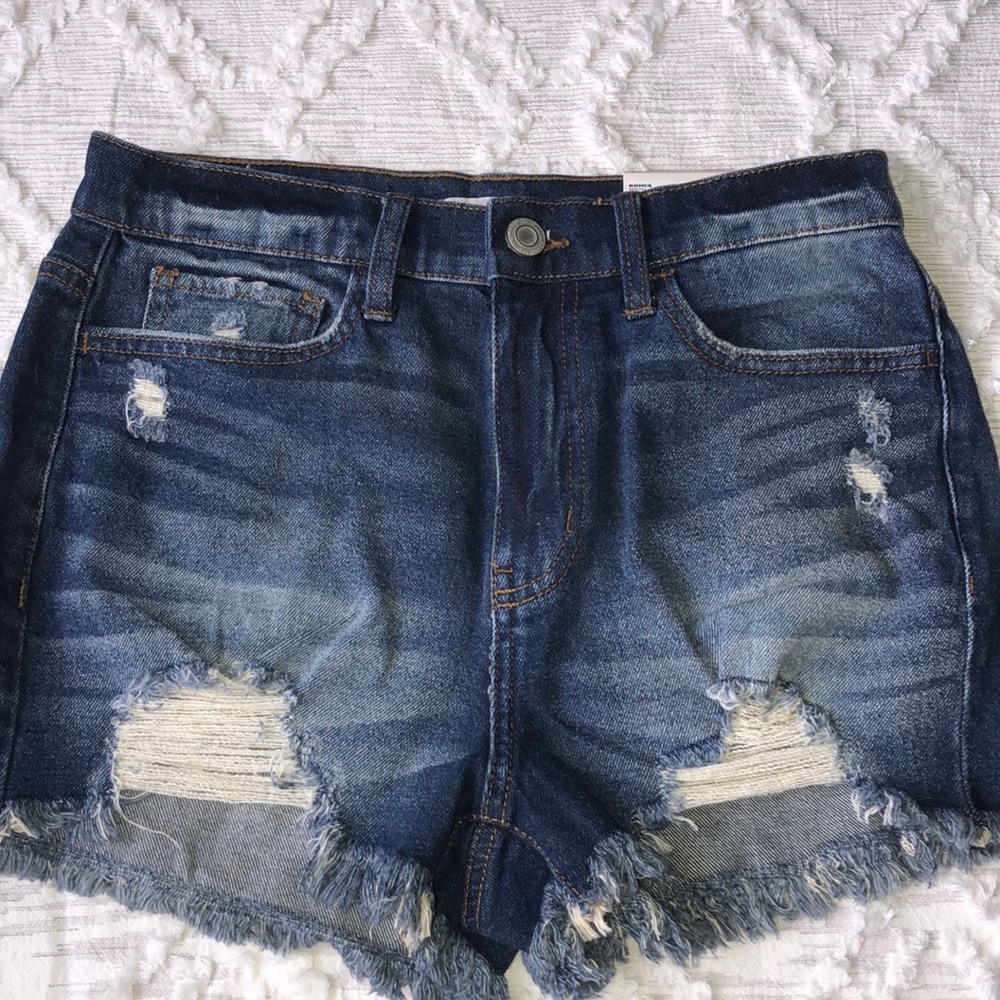 High Rise Curvy Mom Short Size 7/28w